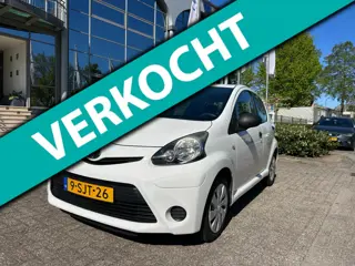 Toyota Aygo 1.0 VVT-i Now 5drs /airco,87801 km N.A.P