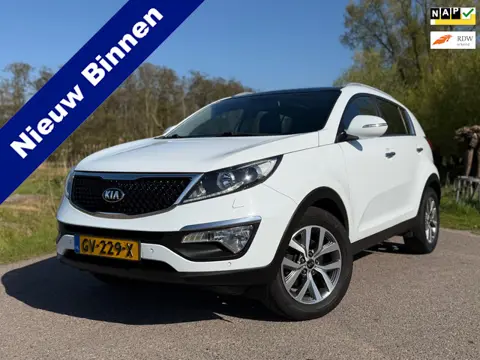 Kia Sportage 1.6 GDI X-treme ExecutiveLine / Panoramadak / Airco / Navi / Camera / Stoel - Stuurverw