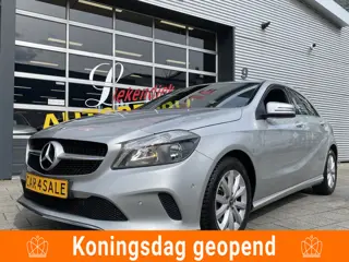 Mercedes-Benz A-klasse 180 BlueEFFICIENCY URBAN - Navigatie I Airco I PDC I LED I Sport interieur I 