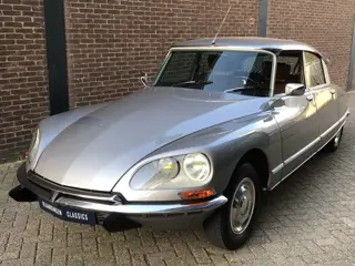Citroën DS 23 Pallas Injection 5-versnellingen. Eventueel met lpg installatie.