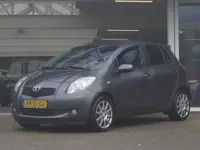 Toyota Yaris 1.3 VVTi Sol MMT AUTOMAAT | cruise control | leer | stoelverwarming