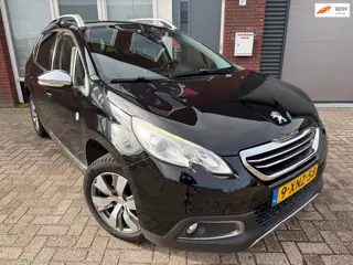 Peugeot 2008 1.2 PureTech Crossway / Navi / Leder / PDC / Cruise / Clima / NAP