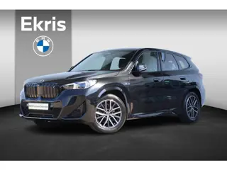 BMW iX1 xDrive30 67 kWh | M-Sport Pakket | PDC | Achteruitrijcamera | Adaptieve Led | Comfort Access