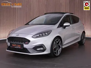 Ford Fiesta ST-3 1.5 200pk |panoramadak|Bang&Olufsen|Apple Carplay|cruise control|winterpack|LED-kop