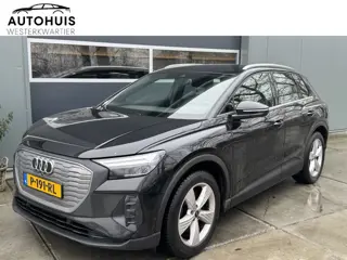 Audi Q4 e-tron 35 Edition 55 kWh Stoelverwarming Navigatie 19" LMV Trekhaak Elektrische klep Audi So