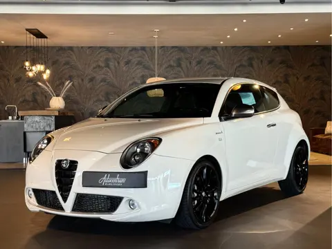 Alfa Romeo MiTo 1.4 T Distinctive I Automaat I QV-Line