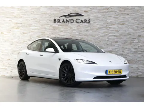 Tesla Model 3 RWD 60 kWh | RWD PREMIUM | AUTOPILOT | STOELVENTILATIE | STOELVERW. V + A | NL AUTO |