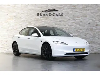 Tesla Model 3 RWD 60 kWh | RWD PREMIUM | AUTOPILOT | STOELVENTILATIE | STOELVERW. V + A | NL AUTO |