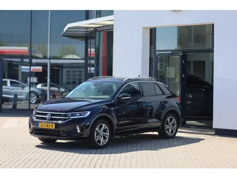 Volkswagen T-Roc 1.5 TSI R-Line Afneembare trekhaak Digital cockpit, R-Line in- en exterieur, achter