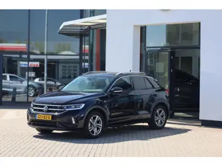 Volkswagen T-Roc 1.5 TSI R-Line Afneembare trekhaak Digital cockpit, R-Line in- en exterieur, achter