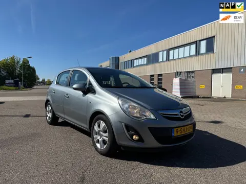 Opel Corsa 1.2-16V Berlin
