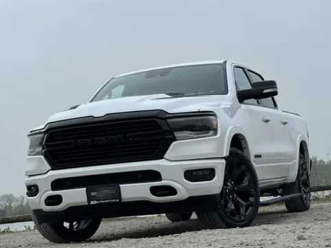 Dodge Ram 1500 LARAMIE NIGHT 5.7L V8, LAGE BIJTELLING, LPG, 1E EIG, PANO, 360, ACC, H&K, 22 INCH LIM