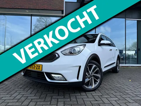 Kia Niro 1.6 GDi Hybrid DynamicLine - Automaat - Navi - Climate - Parkeerhulp