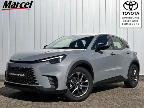 Lexus LBX Business Line 2WD Parkeer en Dodehoek Sensoren Stoel Stuur Verwarming