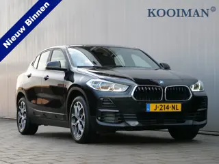 BMW X2 xDrive25e High Executive 220 Pk Automaat Navi / DAB / Leer / Apple Carplay / Camera