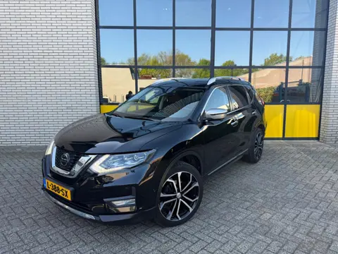 Nissan X-Trail 1.3T 160PK Tekna, vol leer, trekhaak, xenon & glazen schuif kantel dak