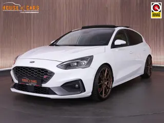 Ford Focus ST-3 2.3 280pk |19" TEC wielen|H&R verlagingsveren|panoramdak|head-up|B&O|blind spot|Appl