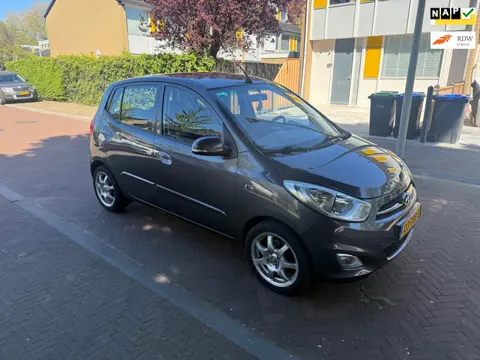 Hyundai I10 AUTOMAAT / 85.000 NAP / Airco / Navigatie