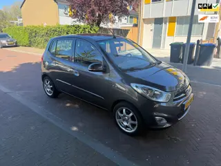 Hyundai I10 AUTOMAAT / 85.000 NAP / Airco / Navigatie