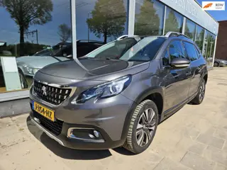 Peugeot 2008 1.2 PureTech Allure - Pano - Automaat
