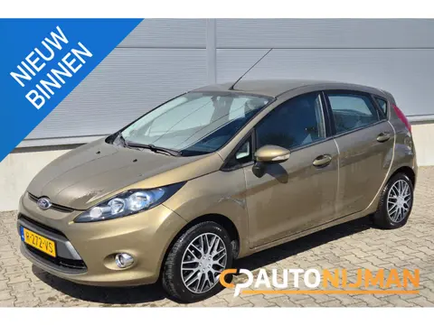 Ford Fiesta 1.25 Limited Winterpakket/trekhaak