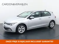 Volkswagen Golf 1.0 eTSI Life Business | 110 PK | Automaat | Trekhaak | LED verlichting | Apple Carp