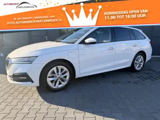 Škoda Octavia Combi 1.4 TSI iV PHEV Sportline Bj 2022,Navi,18inch,Cruise,Pdc 204pk