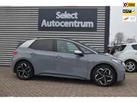 Volkswagen ID.3 First Plus 58 kWh| NAVI|STOEL&STUUR VERW.|19INCH|PRO 150KW|NIEUWSTAAT|