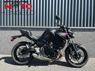 Kawasaki Z650 ABS (bj 2021)