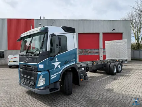 Volvo FM5-380 / VEB / !!ONLY:77460 KM!! / LIFT+LENKACHSE / DAS / LWDS / AUTOMATIC / EURO-6 / 2024
