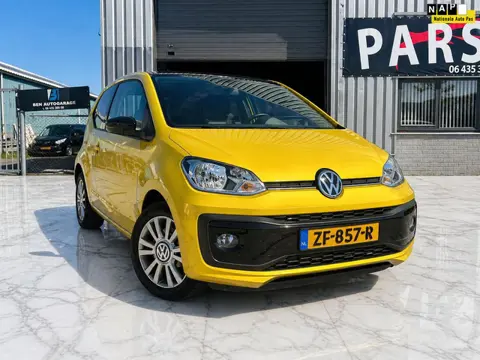 Volkswagen Up! 1.0 BMT high up! Cruise control-Airco-R Line