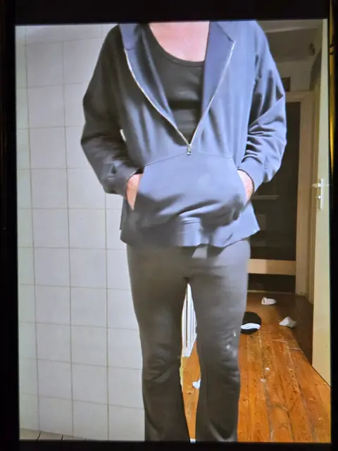 oudere vrouw die erotiek mist