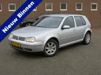 Volkswagen Golf 1.6-16V FSI Ocean * Climate control * Trekhaak * Lichtmetalen velgen * 5 Deurs *