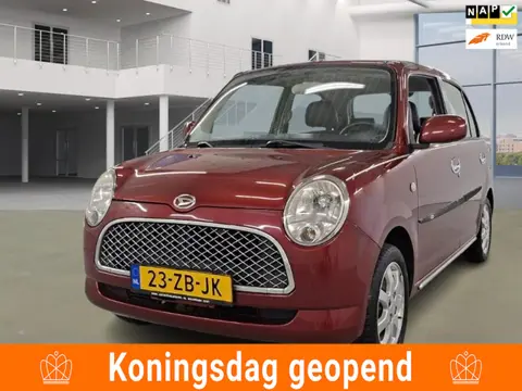 Daihatsu Trevis 1.0|LAGE KM MET NAP|2XSLEUTELS|BOEKJES|AIRCO|LEDER|ELEKRAMEN|STUURBEKR