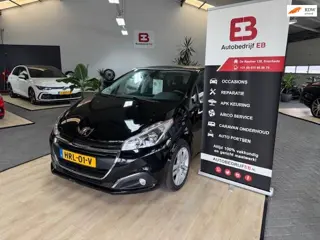 Peugeot 208 1.2 PureTech -Style!-Panoramadak!-Cruise!