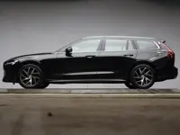 Volvo V60 2.0 T5 Sport (APPLE CARPLAY,NAVI,CAMERA,SPORTSTOELEN,LED,PDC,GETINT,NETTESTAAT)