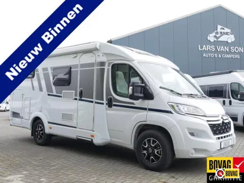 Carado V337, Lengtebedden, 900 kilo laadvermogen, XL Garage