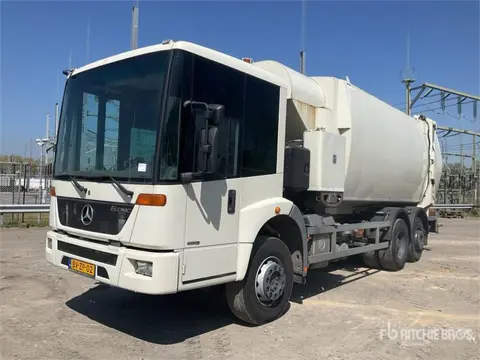 Mercedes-Benz Econic 6x2 Side Loader Waste Collection Truck