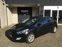 Hyundai I30 1.6 GDI Business Edition / NIEUW MODEL / NAVI / CAMERA / ALU VELGEN