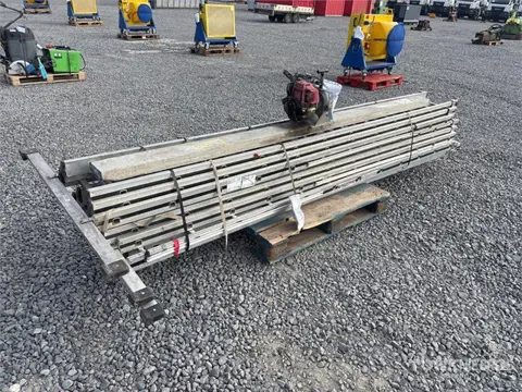 Hymer 700473699 Ladder