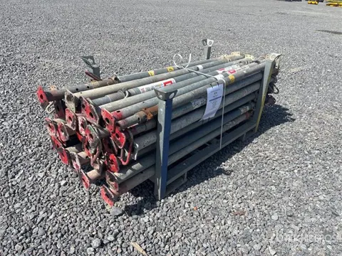 QUANTITY of (40) INSTANT UPRIGHT Steel Prop