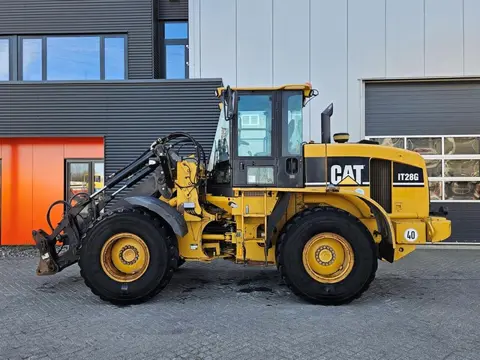 Cat IT28G (bj 2005)