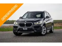 BMW X1 xDrive25e Executive CAMERA / CARPLAY / AUTOMAAT / LEDER / LED / CRUISE CONTROLE / STOELVERWAR