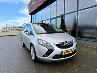 Opel Zafira Tourer 1.4 Cosmo 7p. NAVI ECC PANORAMA
