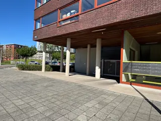 Woning aan de Oeverpad te Amsterdam