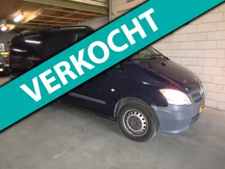 Mercedes-Benz Vito 110 CDI 320 Lang Standaard 3 zitplaatsen