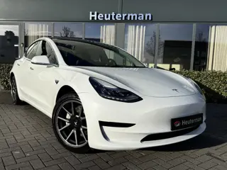 Tesla Model 3 Standard RWD Plus Panoramadak/ Leder
