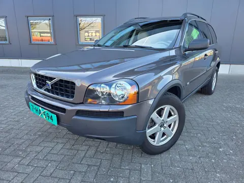 Volvo XC90 2.5 T Momentum, netto € 12.350, smetteloze staat, bijtelvriendelijk!