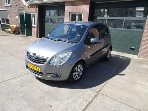 Opel Agila 1.2 Edition