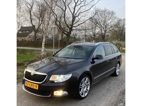Škoda Superb nieuwe Apk, 1.8 TSI Elegance Bns (bj 2010)